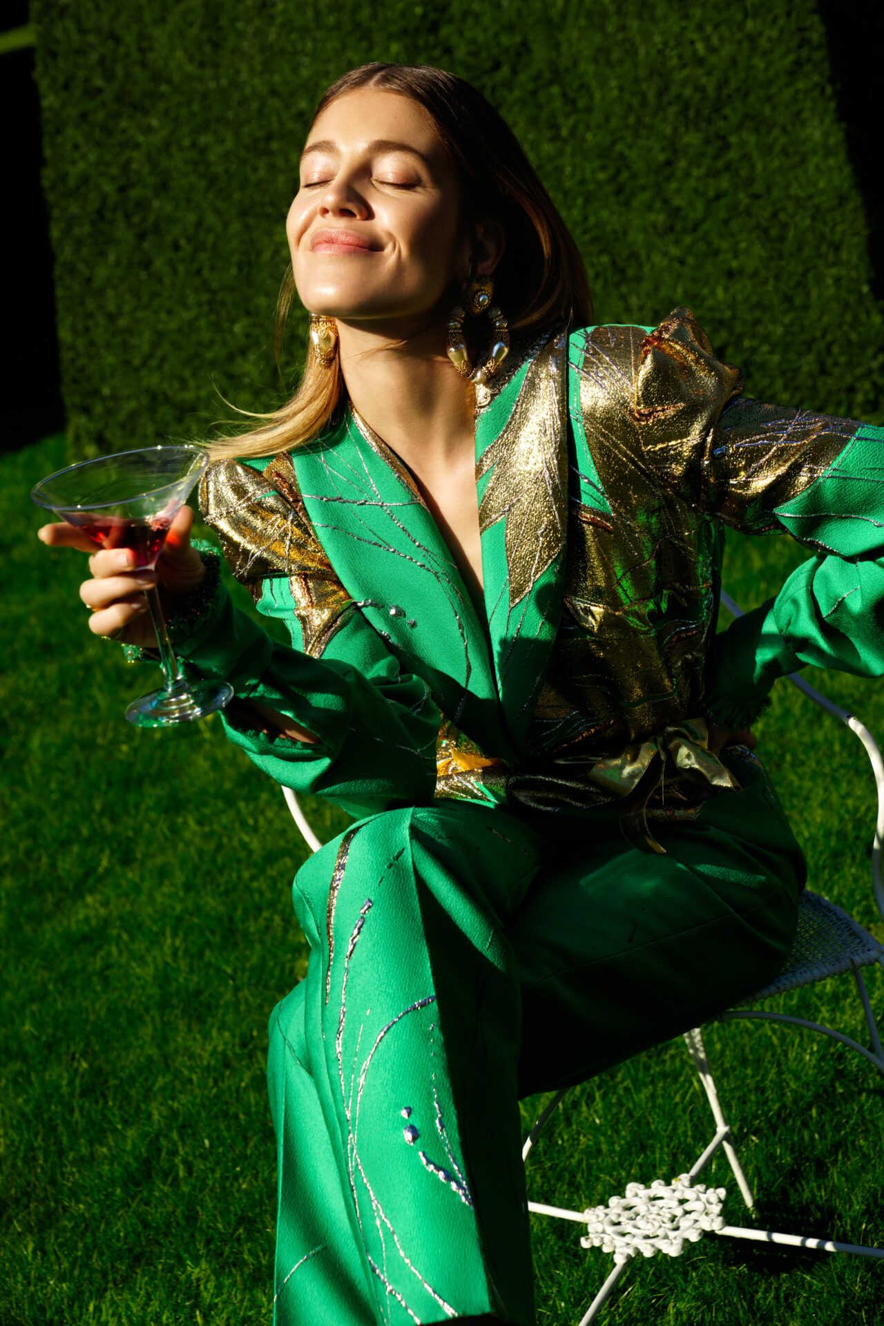 Adjacent post image 3